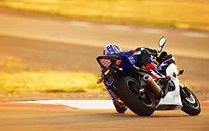 Desktop wallpapers motorcycle Yamaha YZF-R6 - 2013