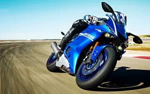 Desktop wallpapers motorcycle Yamaha YZF-R6 - 2017