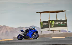 Desktop wallpapers motorcycle Yamaha YZF-R6 - 2018