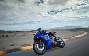 Desktop wallpapers motorcycle Yamaha YZF-R6 - 2018