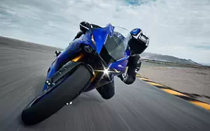 Desktop wallpapers motorcycle Yamaha YZF-R6 - 2018